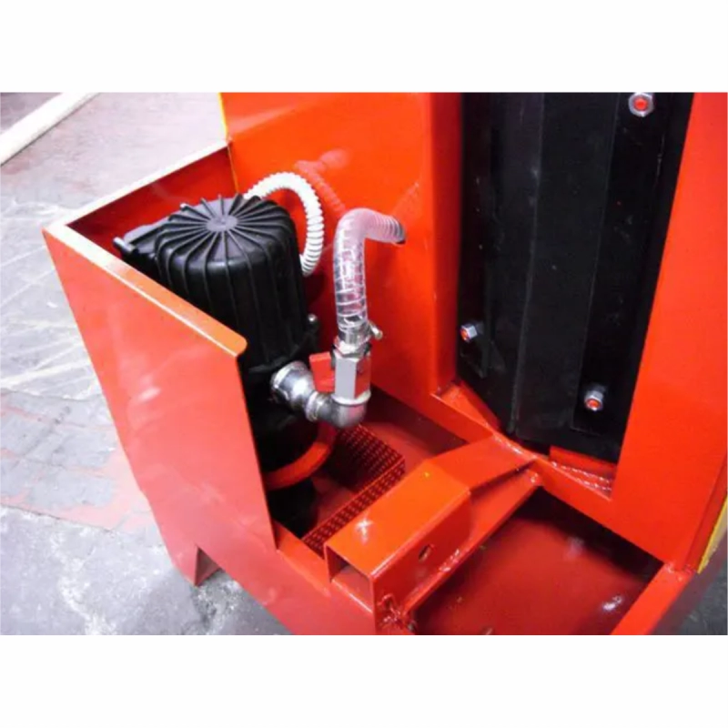 Masina de curatat panouri 0,75kW 230V - PAOLINA Masina de curatat panouri 0,75kW 230V - PAOLINA